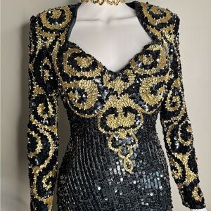 Elegant Black and Gold Sequin Dress
